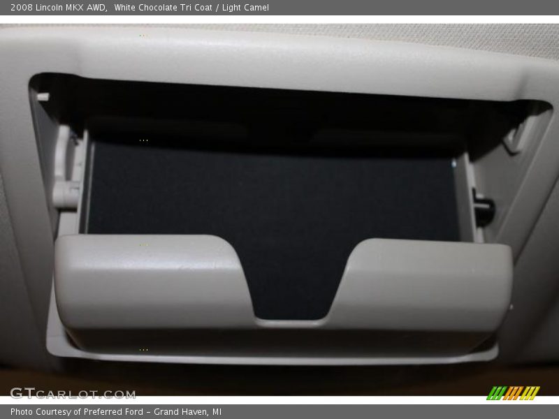 White Chocolate Tri Coat / Light Camel 2008 Lincoln MKX AWD