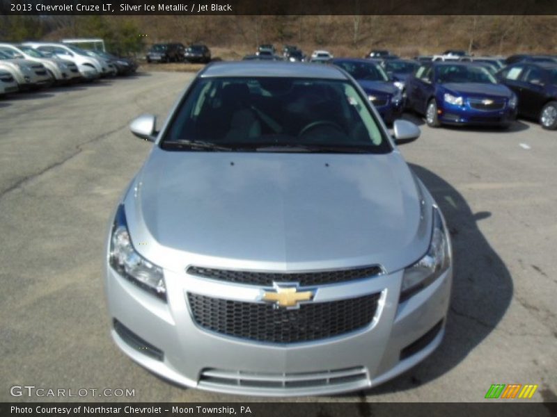 Silver Ice Metallic / Jet Black 2013 Chevrolet Cruze LT