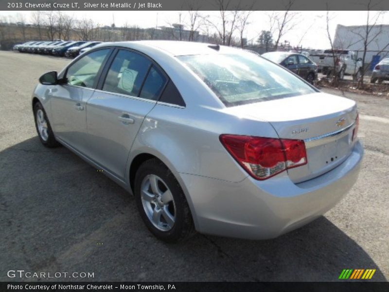 Silver Ice Metallic / Jet Black 2013 Chevrolet Cruze LT