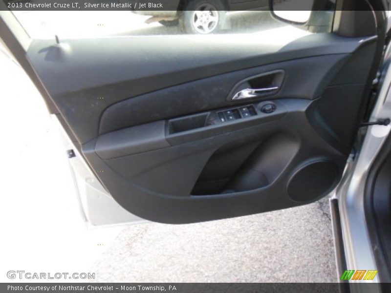 Silver Ice Metallic / Jet Black 2013 Chevrolet Cruze LT