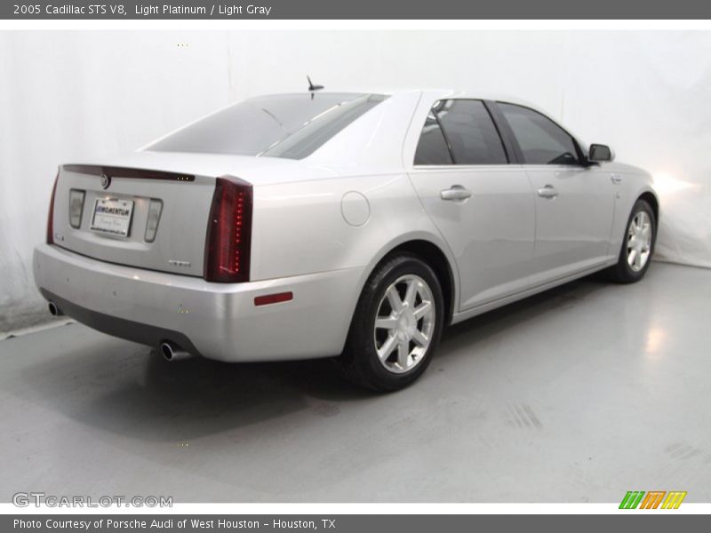 Light Platinum / Light Gray 2005 Cadillac STS V8
