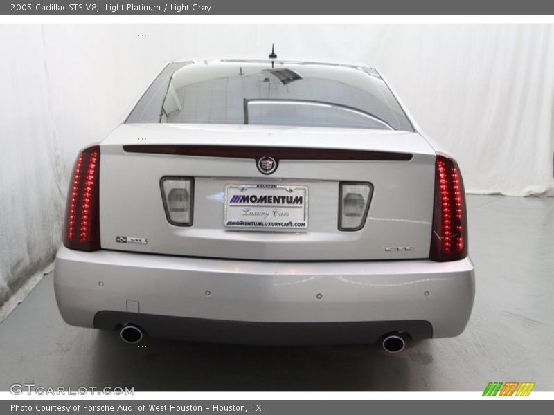 Light Platinum / Light Gray 2005 Cadillac STS V8