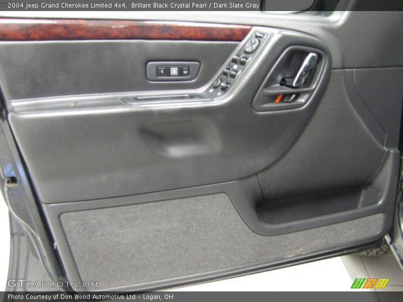 Brillant Black Crystal Pearl / Dark Slate Gray 2004 Jeep Grand Cherokee Limited 4x4