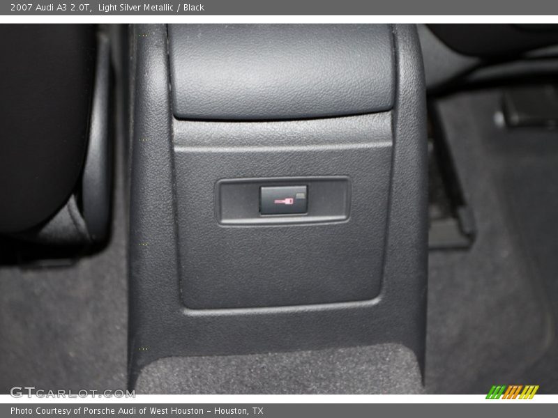 Light Silver Metallic / Black 2007 Audi A3 2.0T