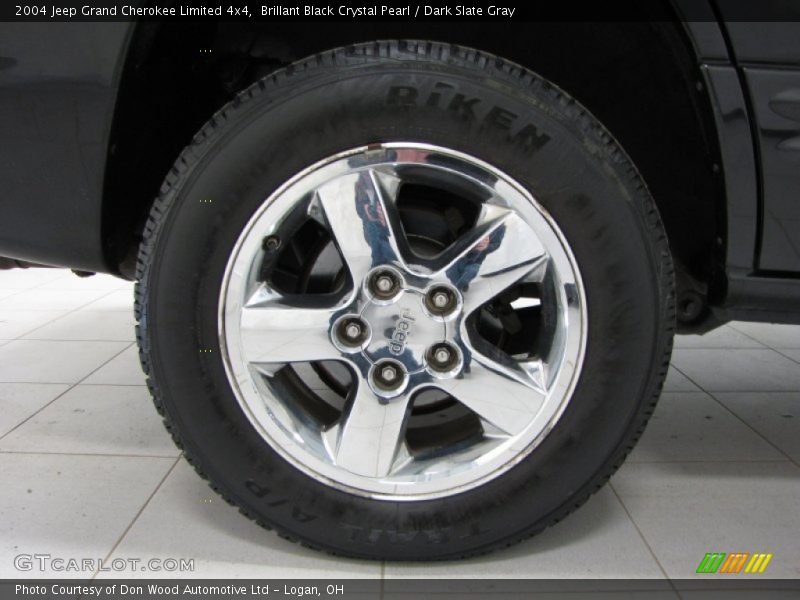 Brillant Black Crystal Pearl / Dark Slate Gray 2004 Jeep Grand Cherokee Limited 4x4
