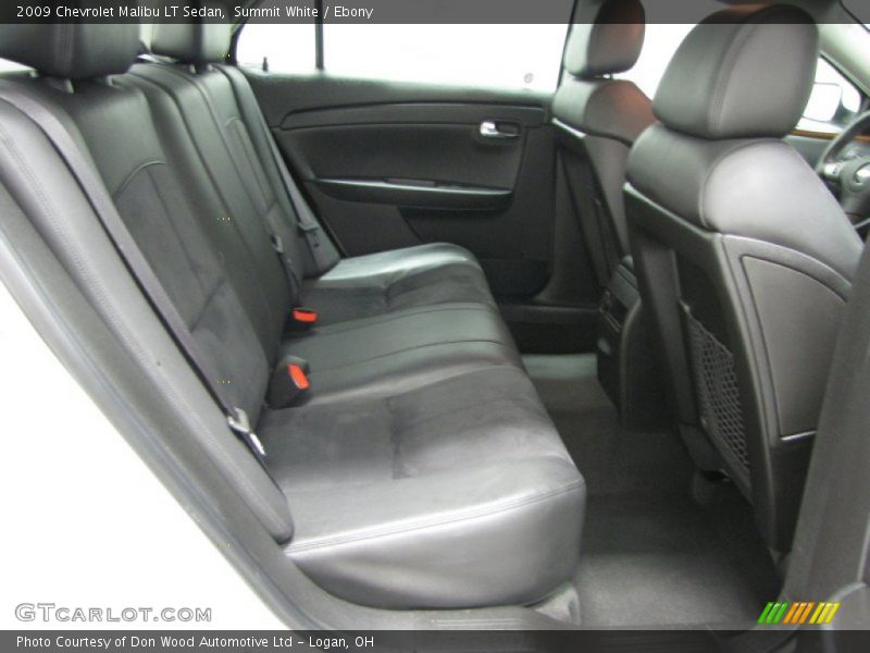 Summit White / Ebony 2009 Chevrolet Malibu LT Sedan