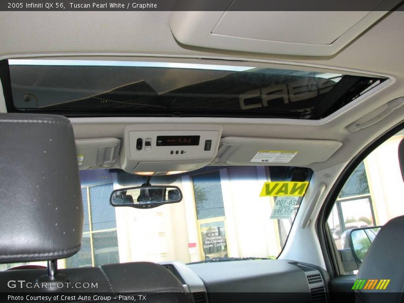 Tuscan Pearl White / Graphite 2005 Infiniti QX 56