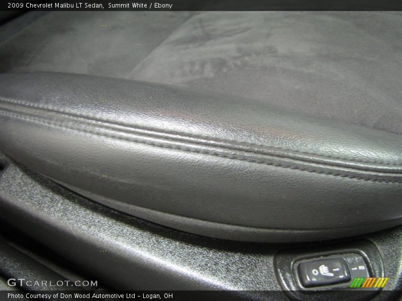Summit White / Ebony 2009 Chevrolet Malibu LT Sedan