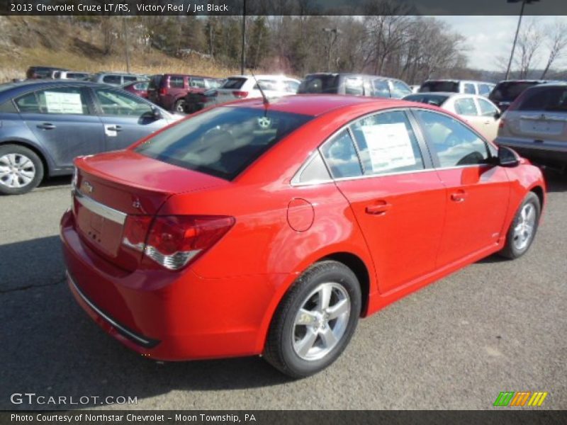 Victory Red / Jet Black 2013 Chevrolet Cruze LT/RS