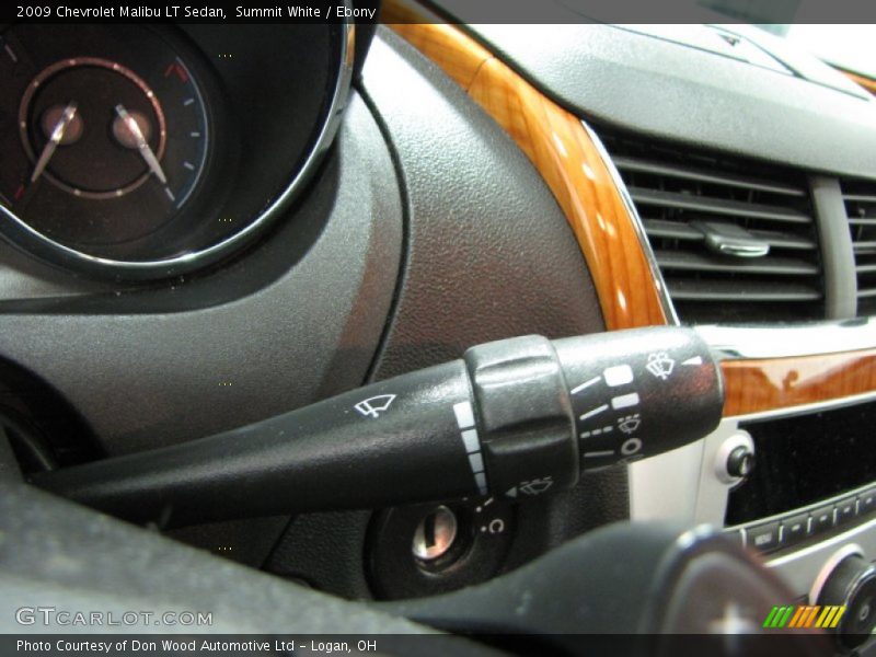 Summit White / Ebony 2009 Chevrolet Malibu LT Sedan