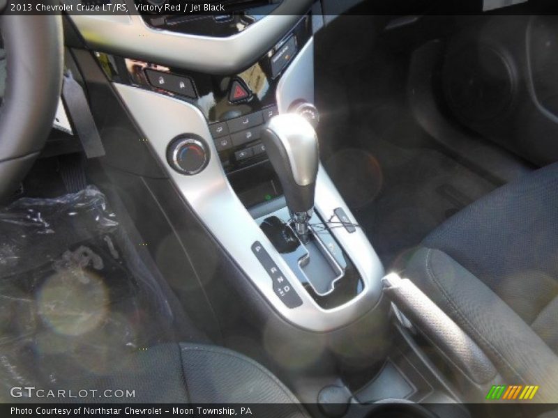Victory Red / Jet Black 2013 Chevrolet Cruze LT/RS