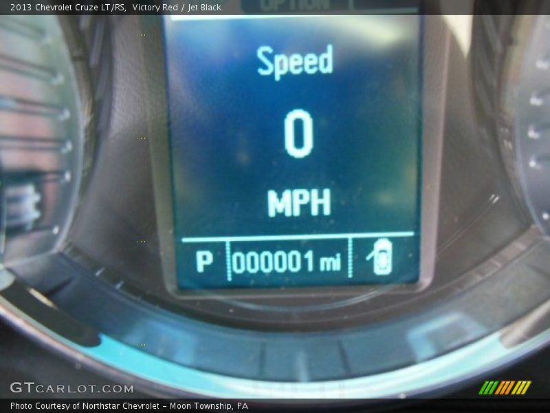 Victory Red / Jet Black 2013 Chevrolet Cruze LT/RS
