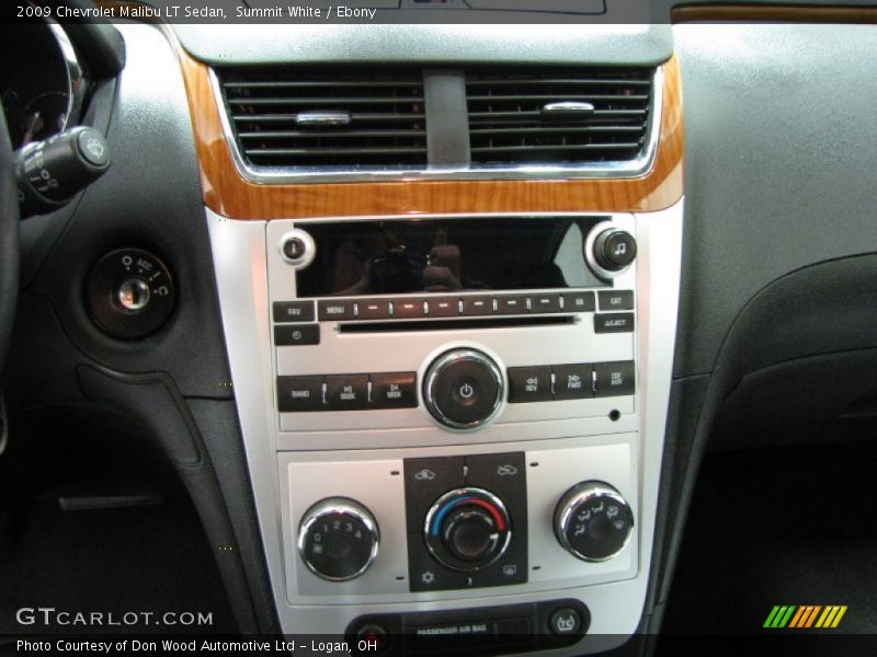 Summit White / Ebony 2009 Chevrolet Malibu LT Sedan