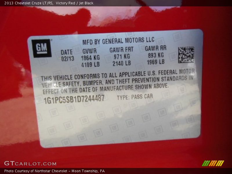Victory Red / Jet Black 2013 Chevrolet Cruze LT/RS