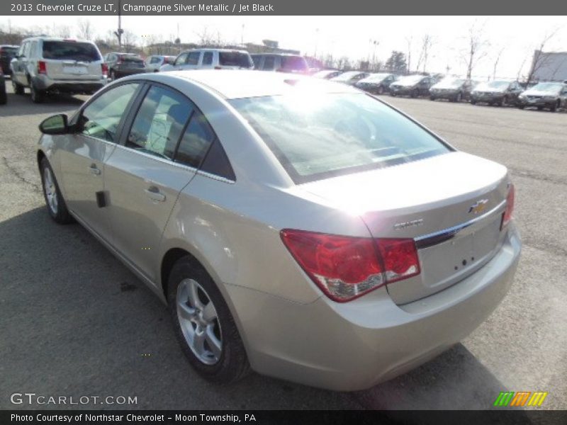 Champagne Silver Metallic / Jet Black 2013 Chevrolet Cruze LT