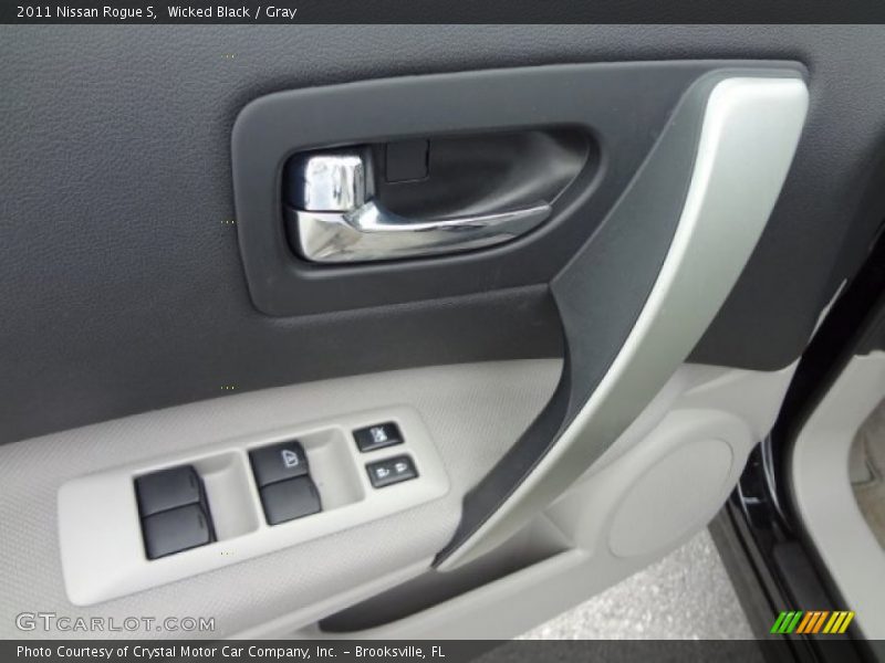 Wicked Black / Gray 2011 Nissan Rogue S