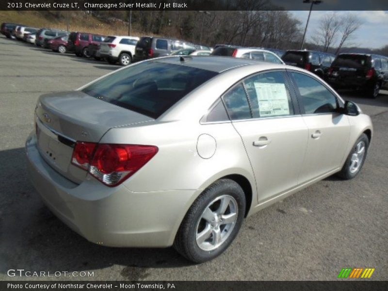 Champagne Silver Metallic / Jet Black 2013 Chevrolet Cruze LT