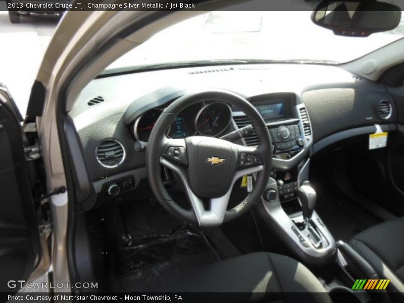 Champagne Silver Metallic / Jet Black 2013 Chevrolet Cruze LT