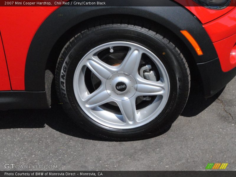 Chili Red / Grey/Carbon Black 2007 Mini Cooper Hardtop