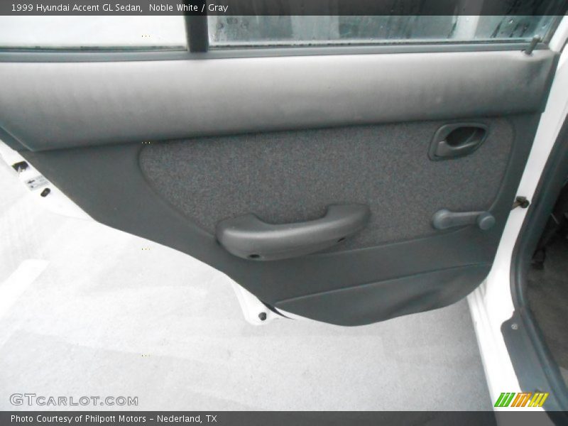 Noble White / Gray 1999 Hyundai Accent GL Sedan