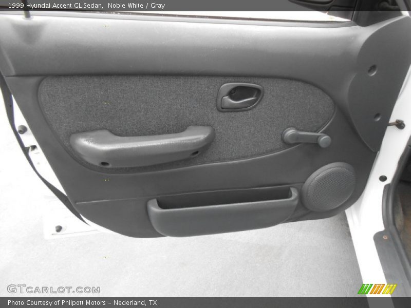 Door Panel of 1999 Accent GL Sedan