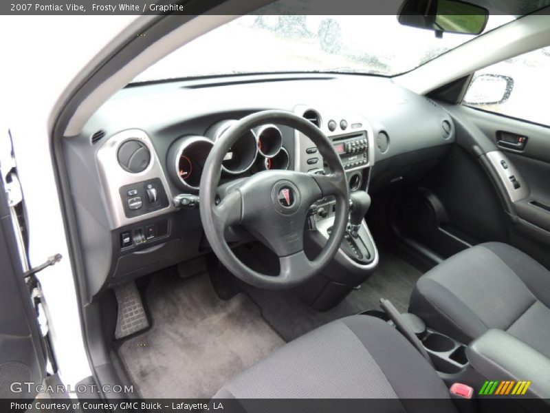 Graphite Interior - 2007 Vibe  