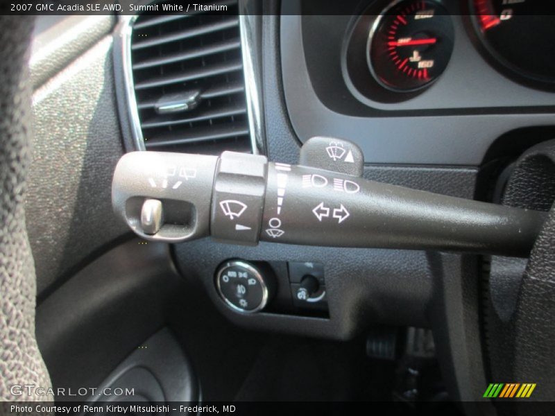 Controls of 2007 Acadia SLE AWD