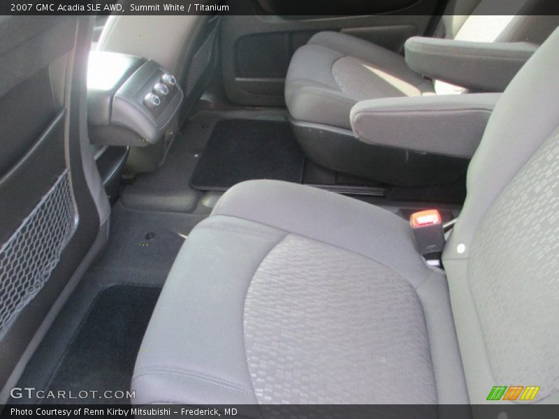 Summit White / Titanium 2007 GMC Acadia SLE AWD