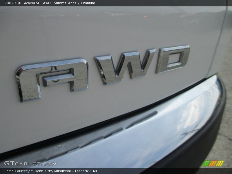 Summit White / Titanium 2007 GMC Acadia SLE AWD