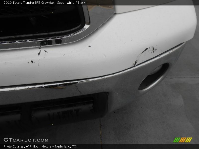 Super White / Black 2010 Toyota Tundra SR5 CrewMax