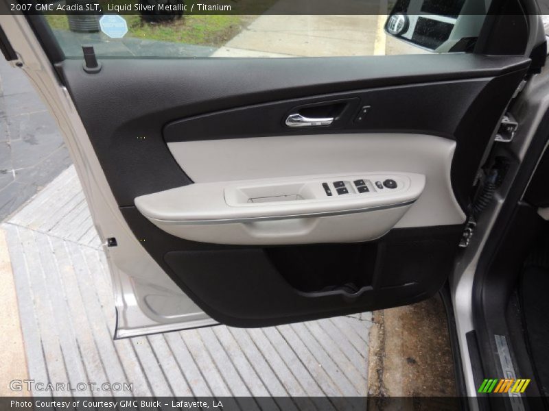 Liquid Silver Metallic / Titanium 2007 GMC Acadia SLT