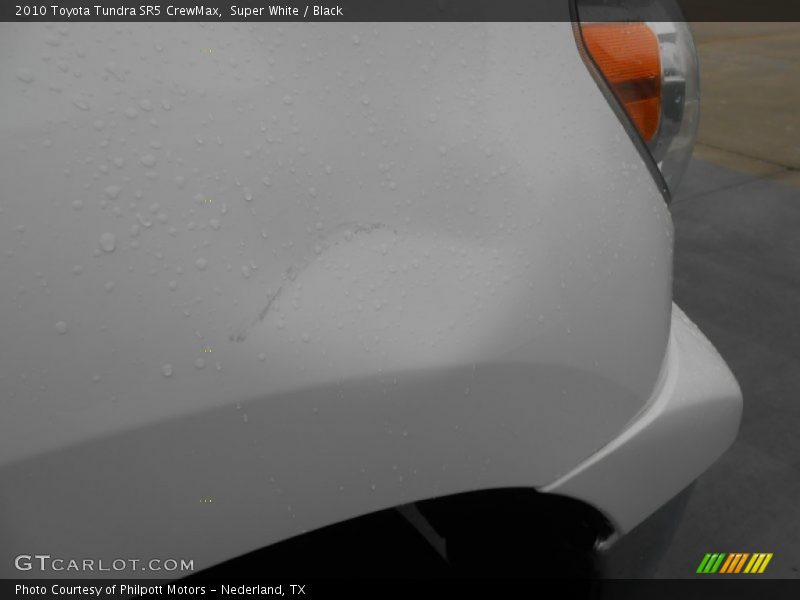 Super White / Black 2010 Toyota Tundra SR5 CrewMax