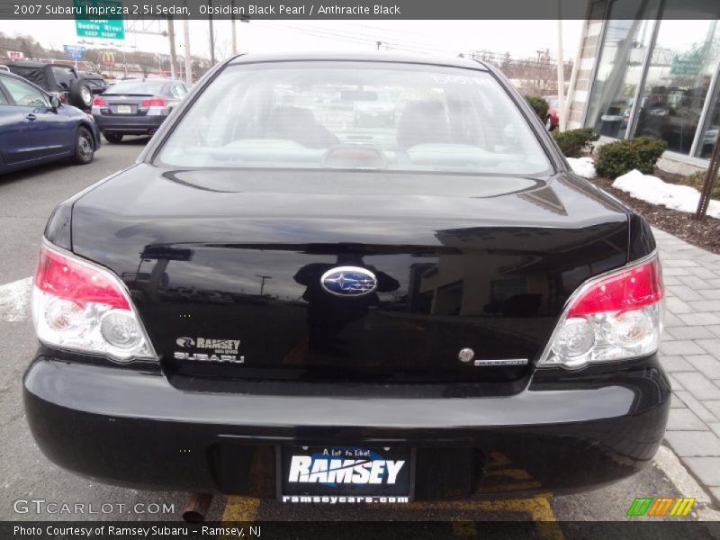 Obsidian Black Pearl / Anthracite Black 2007 Subaru Impreza 2.5i Sedan