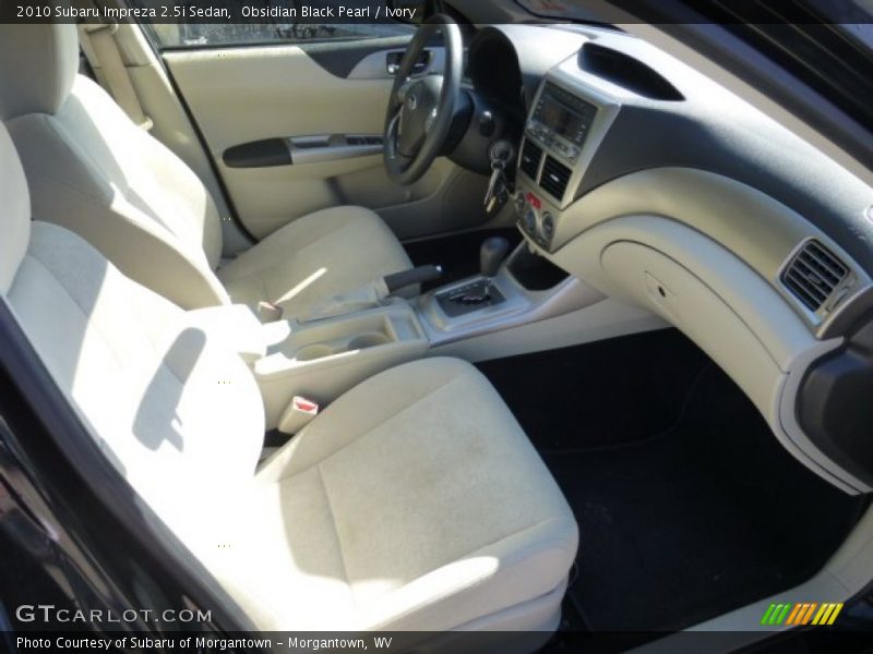  2010 Impreza 2.5i Sedan Ivory Interior