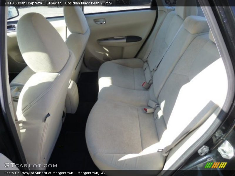 Obsidian Black Pearl / Ivory 2010 Subaru Impreza 2.5i Sedan