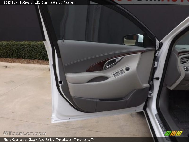 Summit White / Titanium 2013 Buick LaCrosse FWD