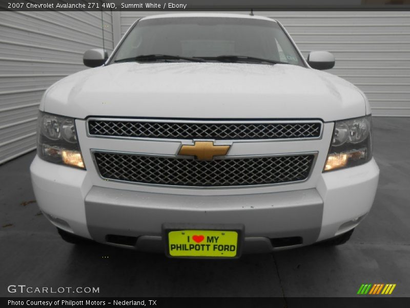 Summit White / Ebony 2007 Chevrolet Avalanche Z71 4WD