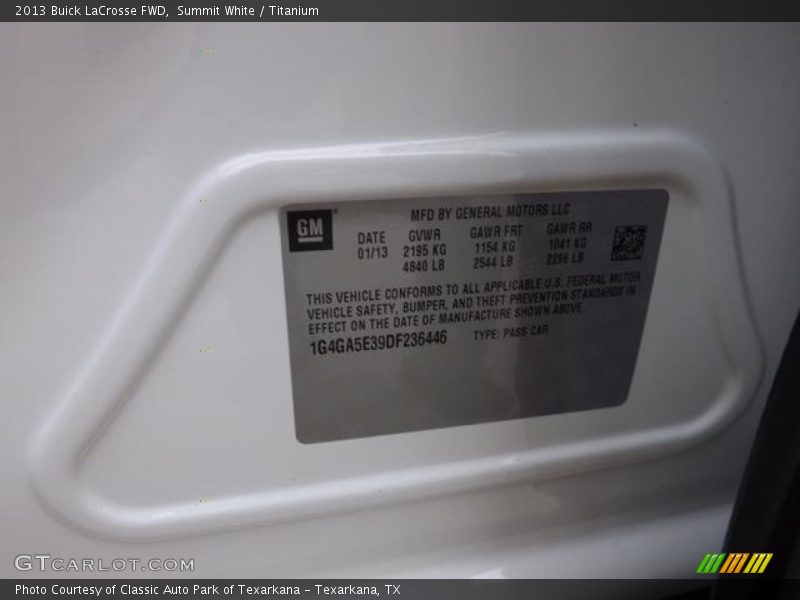 Summit White / Titanium 2013 Buick LaCrosse FWD