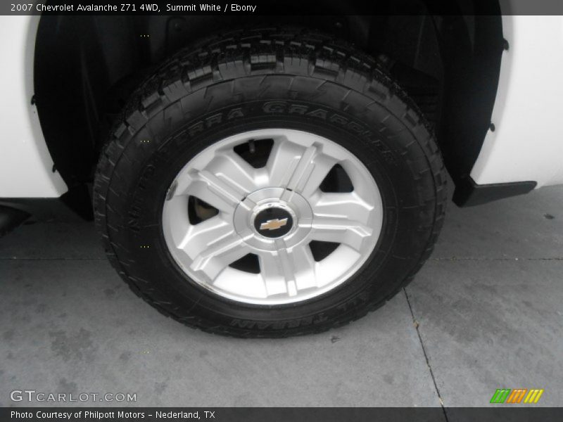 Summit White / Ebony 2007 Chevrolet Avalanche Z71 4WD