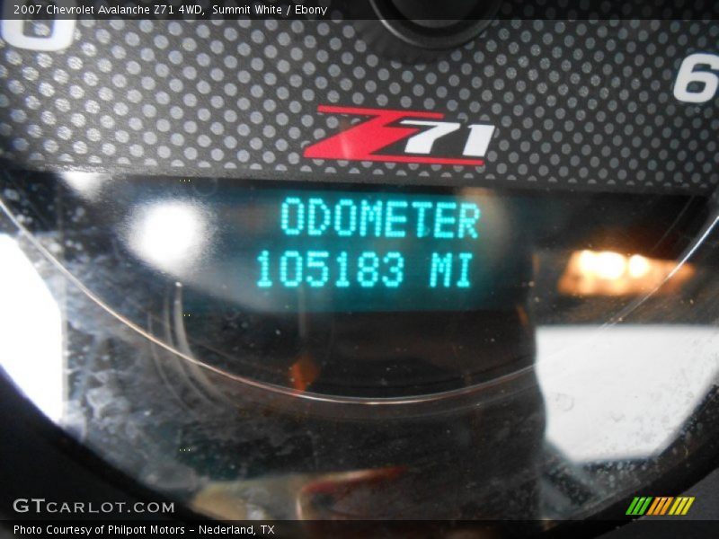 Summit White / Ebony 2007 Chevrolet Avalanche Z71 4WD