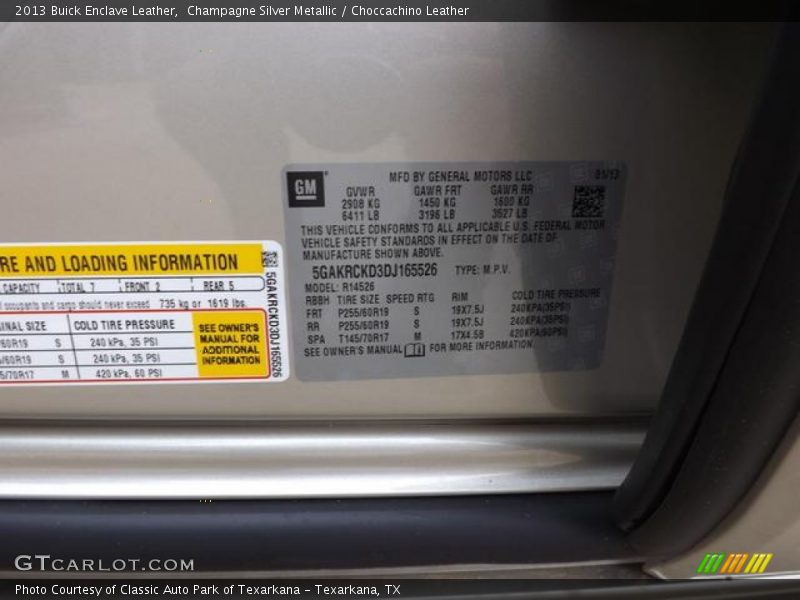 Champagne Silver Metallic / Choccachino Leather 2013 Buick Enclave Leather