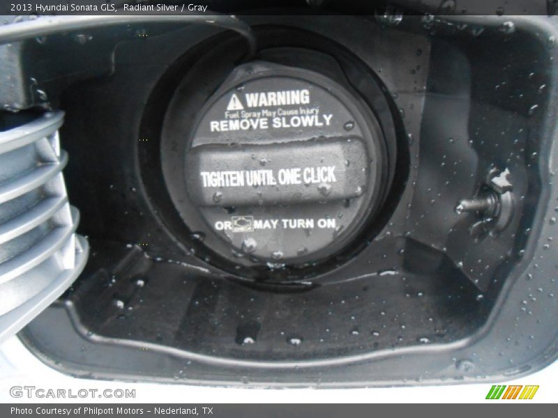 Radiant Silver / Gray 2013 Hyundai Sonata GLS