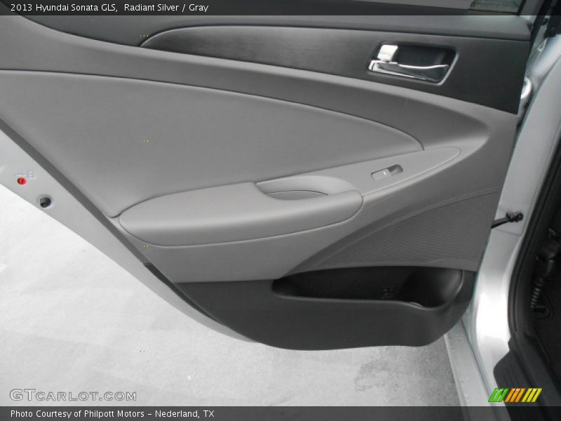 Radiant Silver / Gray 2013 Hyundai Sonata GLS