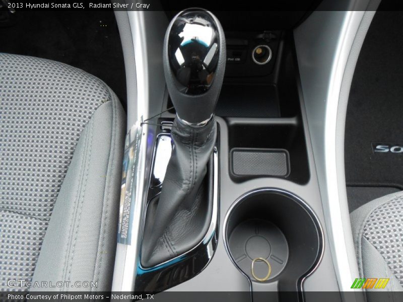 Radiant Silver / Gray 2013 Hyundai Sonata GLS