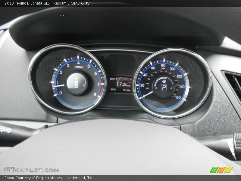 Radiant Silver / Gray 2013 Hyundai Sonata GLS