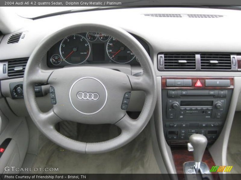 Dashboard of 2004 A6 4.2 quattro Sedan