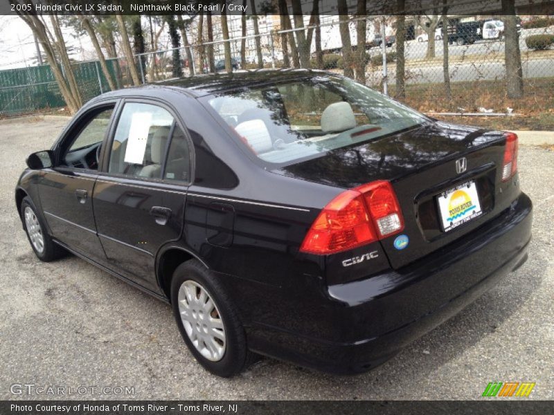 Nighthawk Black Pearl / Gray 2005 Honda Civic LX Sedan