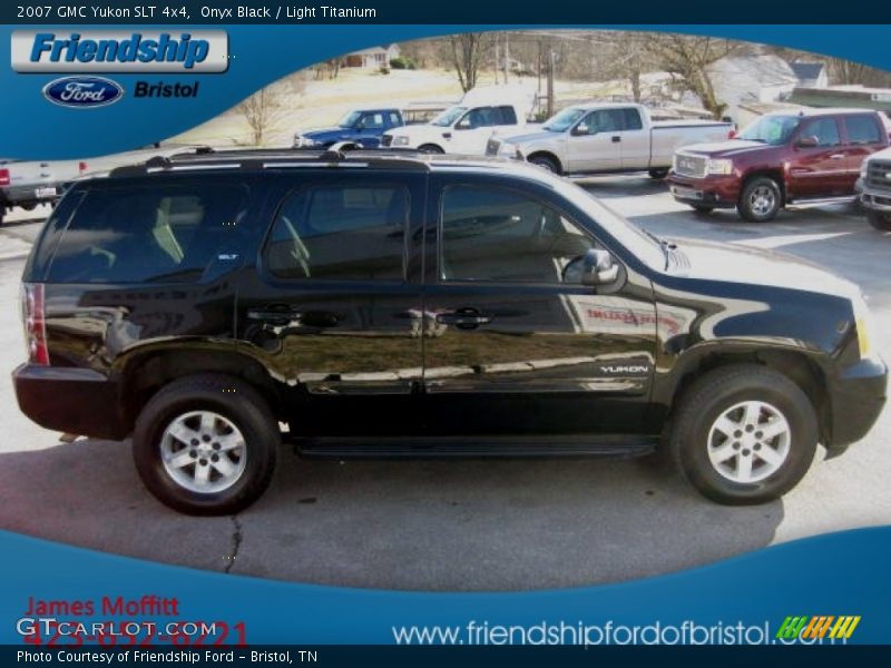 Onyx Black / Light Titanium 2007 GMC Yukon SLT 4x4