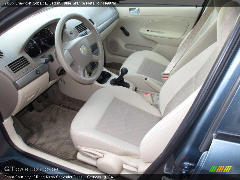 Neutral Interior - 2006 Cobalt LS Sedan 