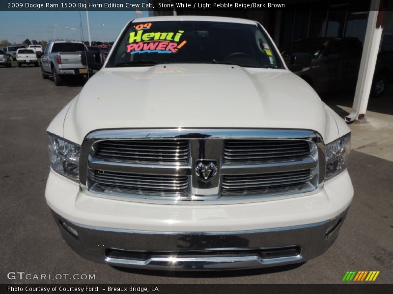 Stone White / Light Pebble Beige/Bark Brown 2009 Dodge Ram 1500 Big Horn Edition Crew Cab